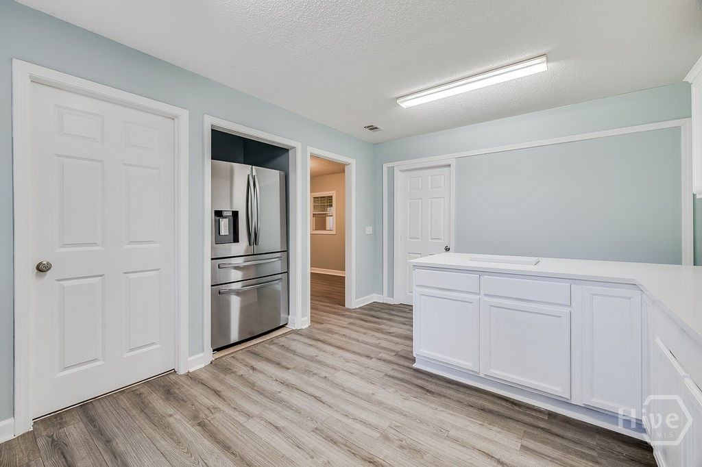 Image 17 of property listing at 119 Chippewa Drive, Savannah, GA 31406