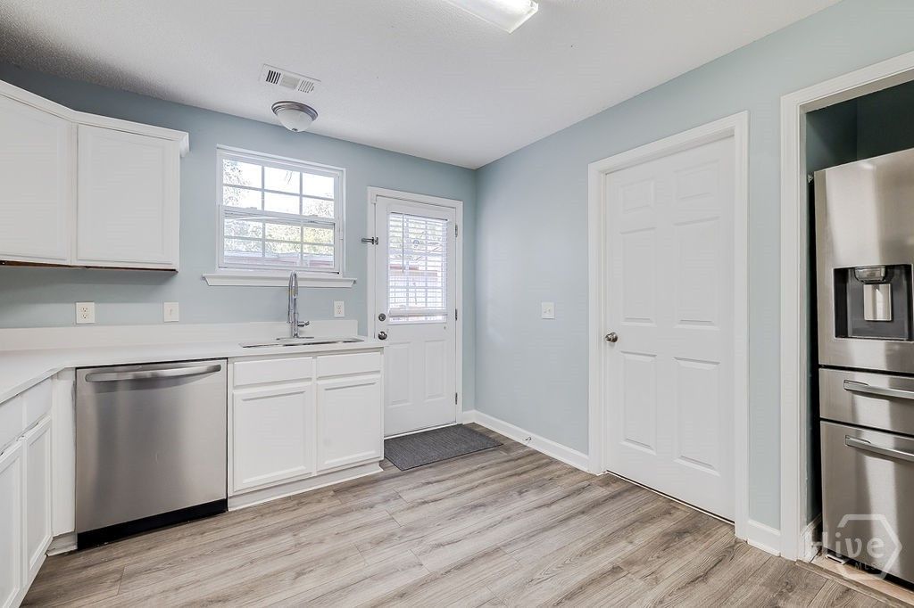 Image 18 of property listing at 119 Chippewa Drive, Savannah, GA 31406