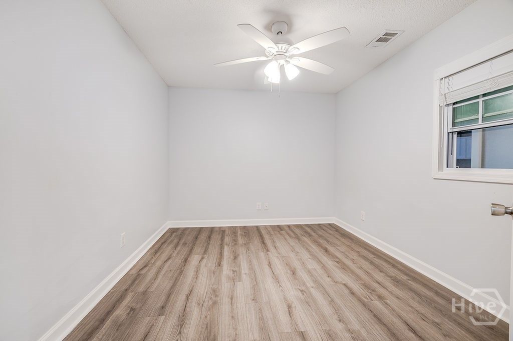 Image 21 of property listing at 119 Chippewa Drive, Savannah, GA 31406