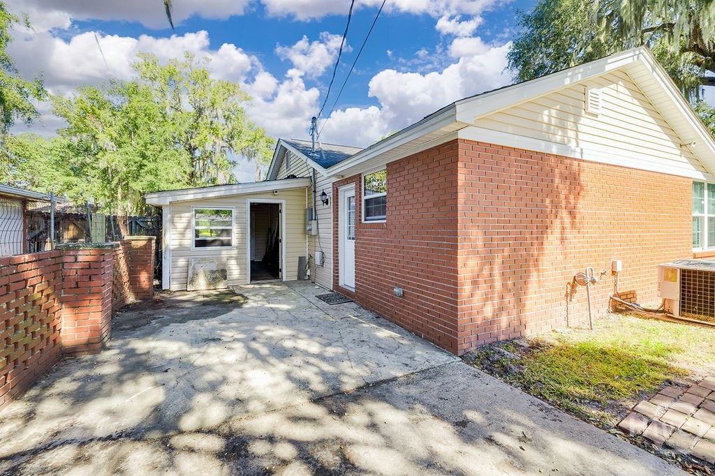 Image 32 of property listing at 119 Chippewa Drive, Savannah, GA 31406
