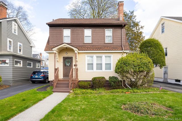 14 Lown Court, Poughkeepsie, NY 12603