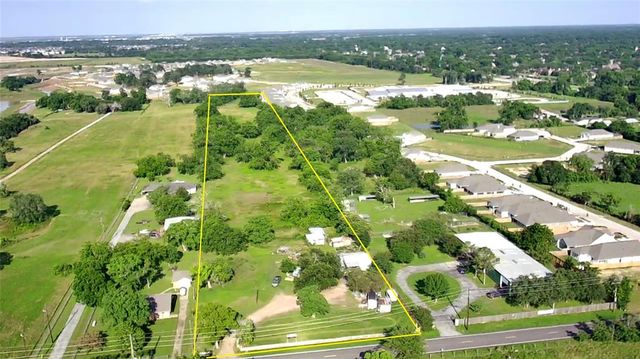 8345 Pool Hill Road, Fulshear, TX 77441