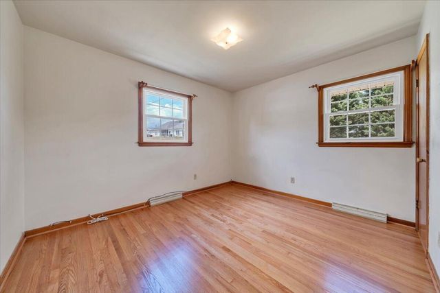 409 Decatur CIR, Salem, VA 24153