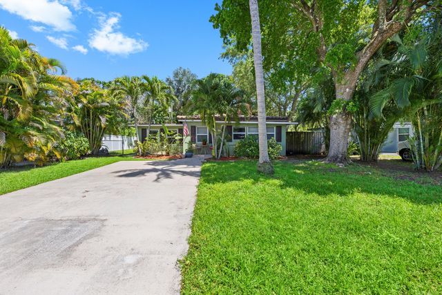 2660 SW 12th Terrace, Fort Lauderdale, FL 33315