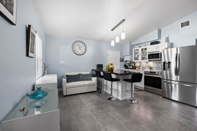 2660 SW 12th Terrace, Fort Lauderdale, FL 33315