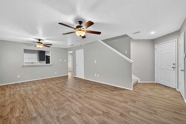 1406 Hade Falls Lane, Houston, TX 77073