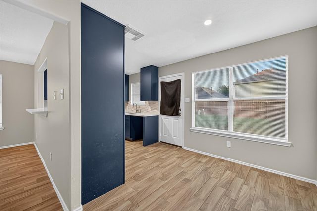 1406 Hade Falls Lane, Houston, TX 77073