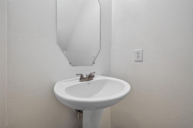 1406 Hade Falls Lane, Houston, TX 77073