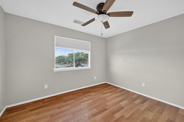 1406 Hade Falls Lane, Houston, TX 77073