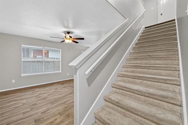 1406 Hade Falls Lane, Houston, TX 77073