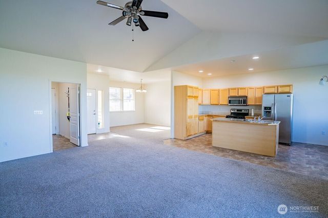 3411 Road F NE, Moses Lake, WA 98837