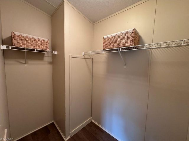 5052 Friendship Circle Road, East Bend, NC 27018