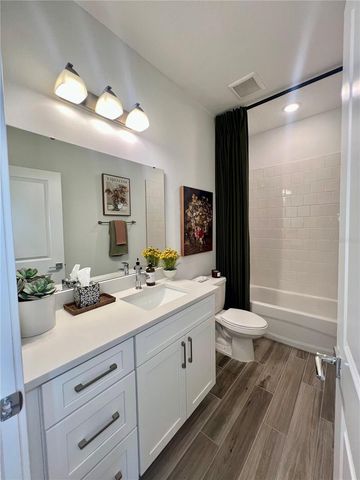 101 ELENA LAVIN CIRCLE, Orlando, FL 32807