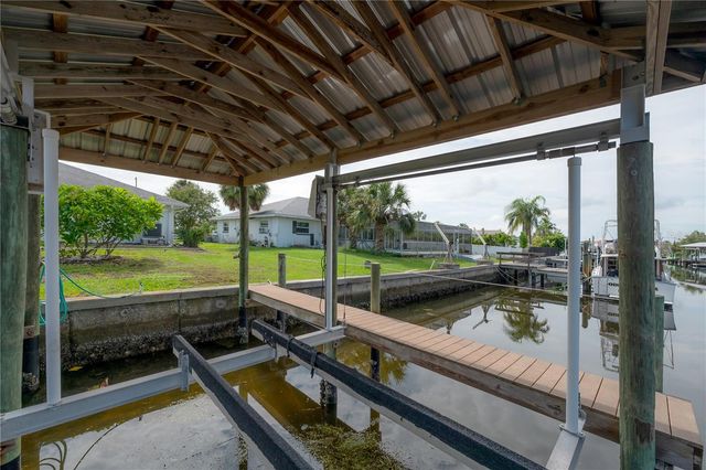 6322 COTTONWOOD LANE, Apollo Beach, FL 33572