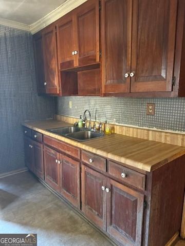 420 Zebulon Street, Barnesville, GA 30204