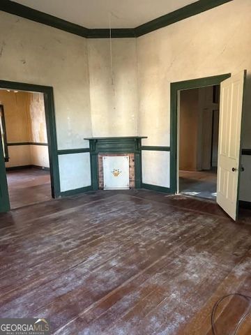 420 Zebulon Street, Barnesville, GA 30204