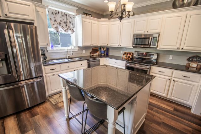 430 Camp Street, Jefferson, TX 75657