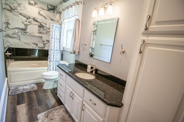 430 Camp Street, Jefferson, TX 75657