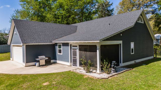 430 Camp Street, Jefferson, TX 75657