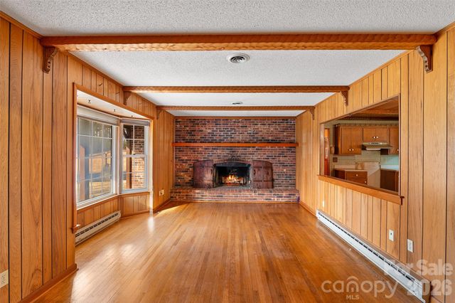 591 Landrum Road, Columbus, NC 28722