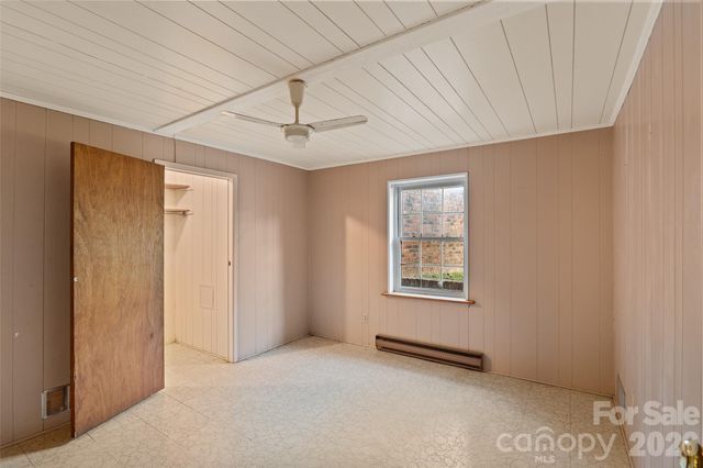 591 Landrum Road, Columbus, NC 28722