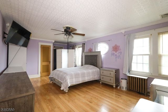 1 Luxemburg Ave, Wharton Boro, NJ 07885