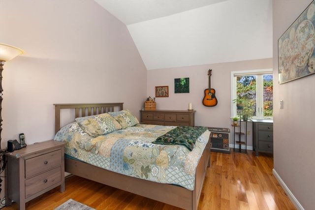 305D Winchester St, Newton, MA 02461