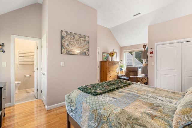 305D Winchester St, Newton, MA 02461