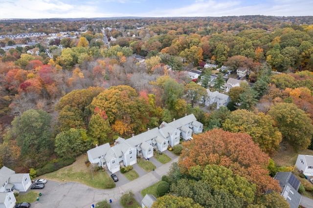 305D Winchester St, Newton, MA 02461