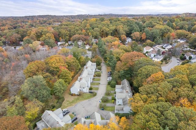 305D Winchester St, Newton, MA 02461