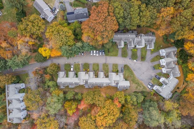 305D Winchester St, Newton, MA 02461