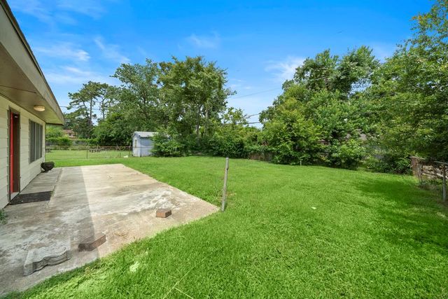 7421 Parker Road, Houston, TX 77016