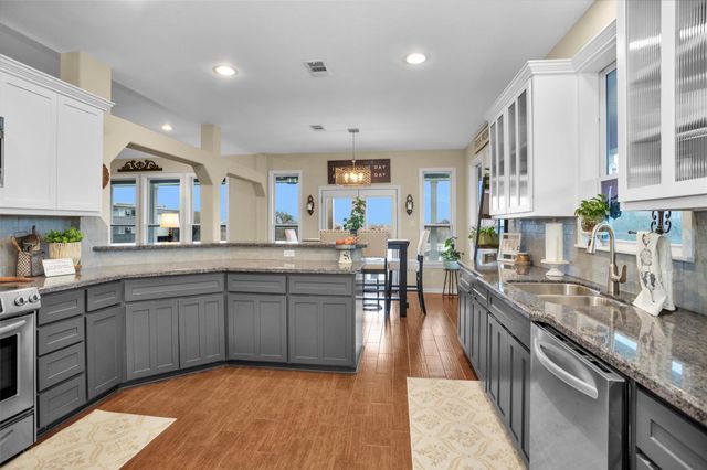 2258 County Road 316, Navasota, TX 77868