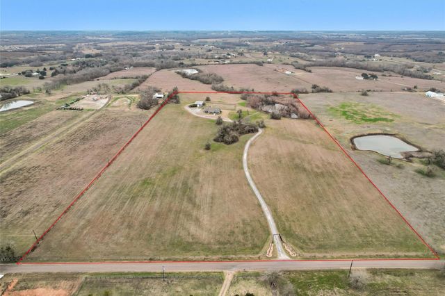 2258 County Road 316, Navasota, TX 77868