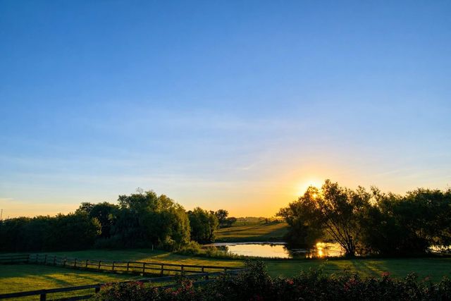 2258 County Road 316, Navasota, TX 77868