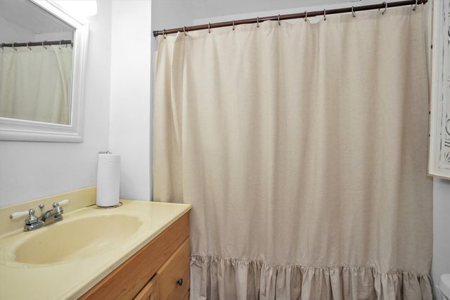 2258 County Road 316, Navasota, TX 77868