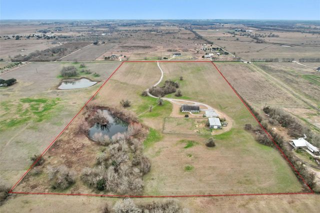 2258 County Road 316, Navasota, TX 77868