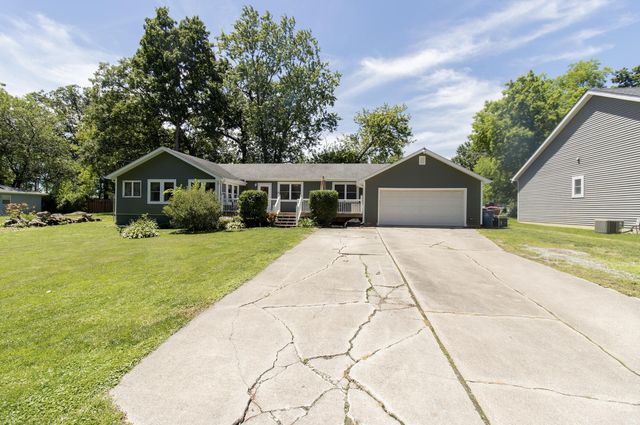 14734 Lee Street, Cedar Lake, IN 46303