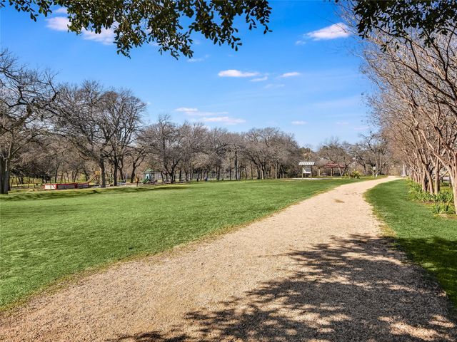 6702 Langston DR, Austin, TX 78723