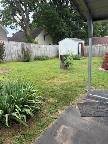 318 First Street, Midway, KY 40347