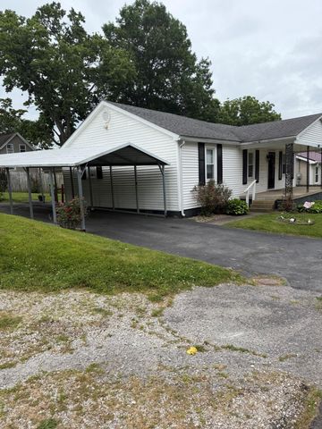 318 First Street, Midway, KY 40347
