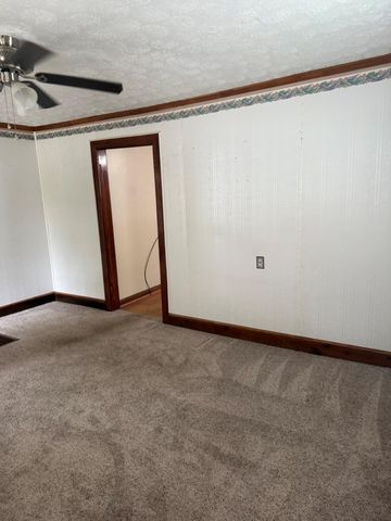 318 First Street, Midway, KY 40347