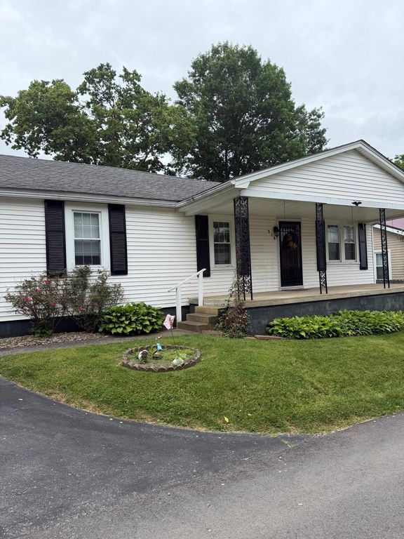 318 First Street, Midway, KY 40347