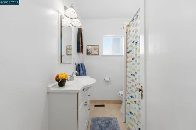 110 Bella Vista Way, Vallejo, CA 94590