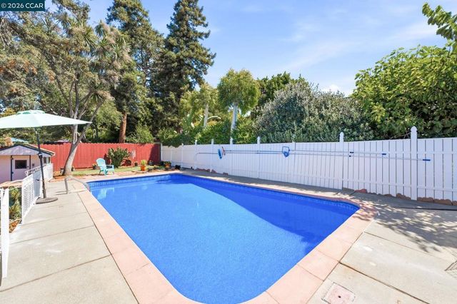 110 Bella Vista Way, Vallejo, CA 94590