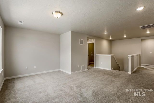 10768 Armuth St, Caldwell, ID 83605