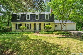 12 Wychwood Road, Old Lyme, CT 06371