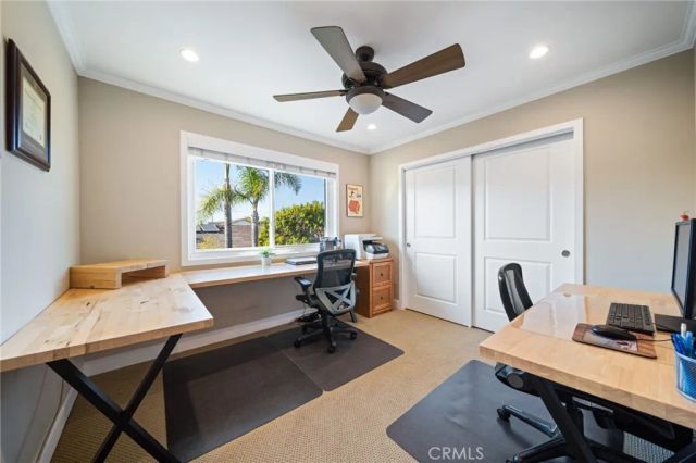 4325 Hazelnut, Seal Beach, CA 90740