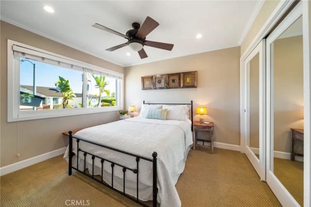 4325 Hazelnut, Seal Beach, CA 90740