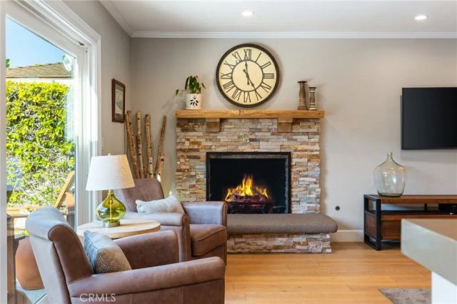4325 Hazelnut, Seal Beach, CA 90740
